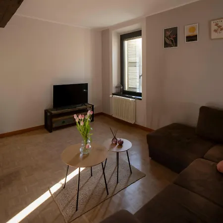 דירה Via Verdi Loft מאנטובה
